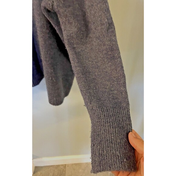 Women's Old Navy Soft Blue Cardigan Sweater SIze Small - Picture 4 of 5